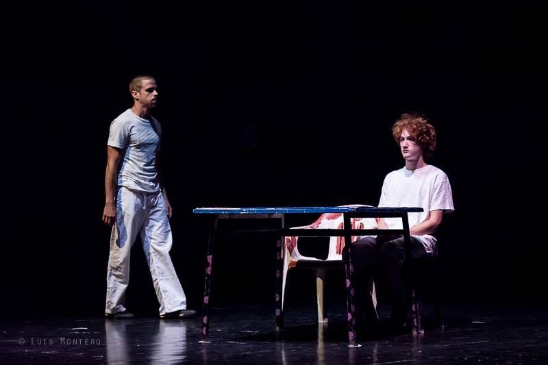 Miguel Ángel performing